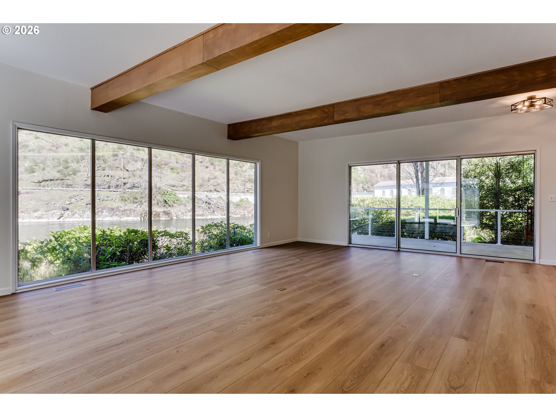 91082 Leashore Drive Vida, OR 97488 - Photo 10 of 47 Living Room/Dining Room