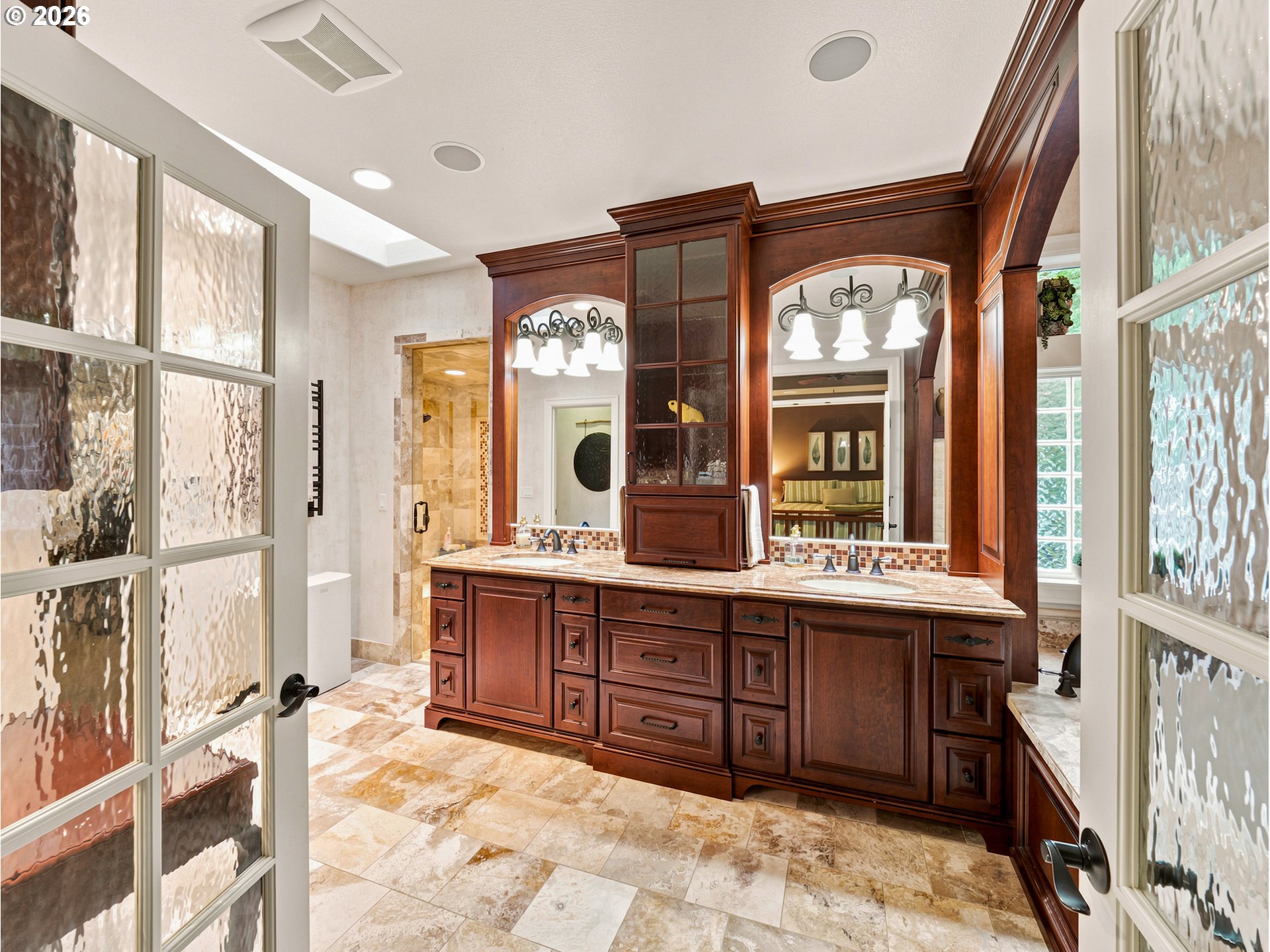 9630 Southwest Iowa Drive Tualatin, OR 97062 - Photo 19 of 48 Bathroom, Attached