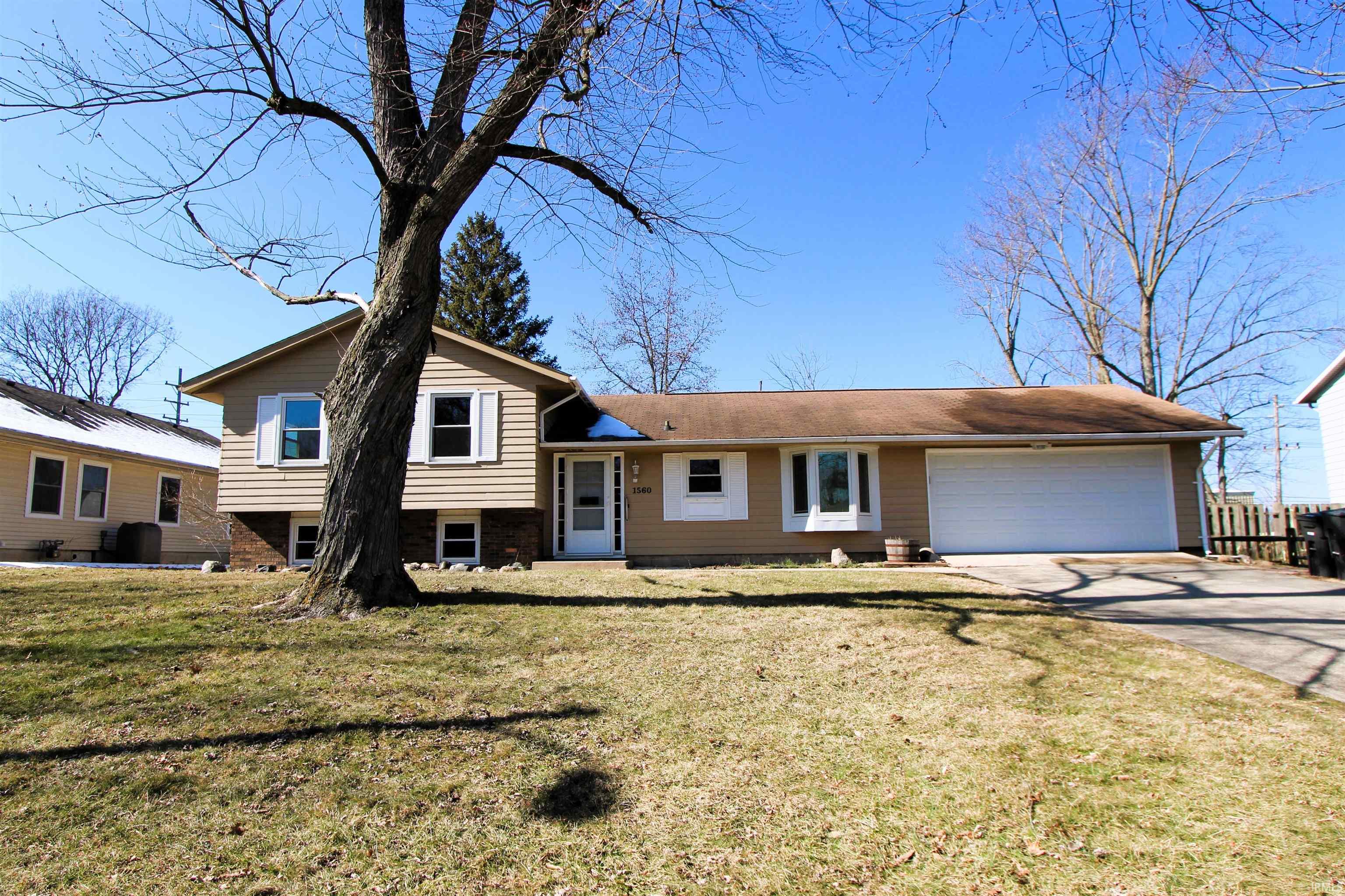 1560 Hemlock Road Lafayette, IN 47905 - Photo 1 of 29
