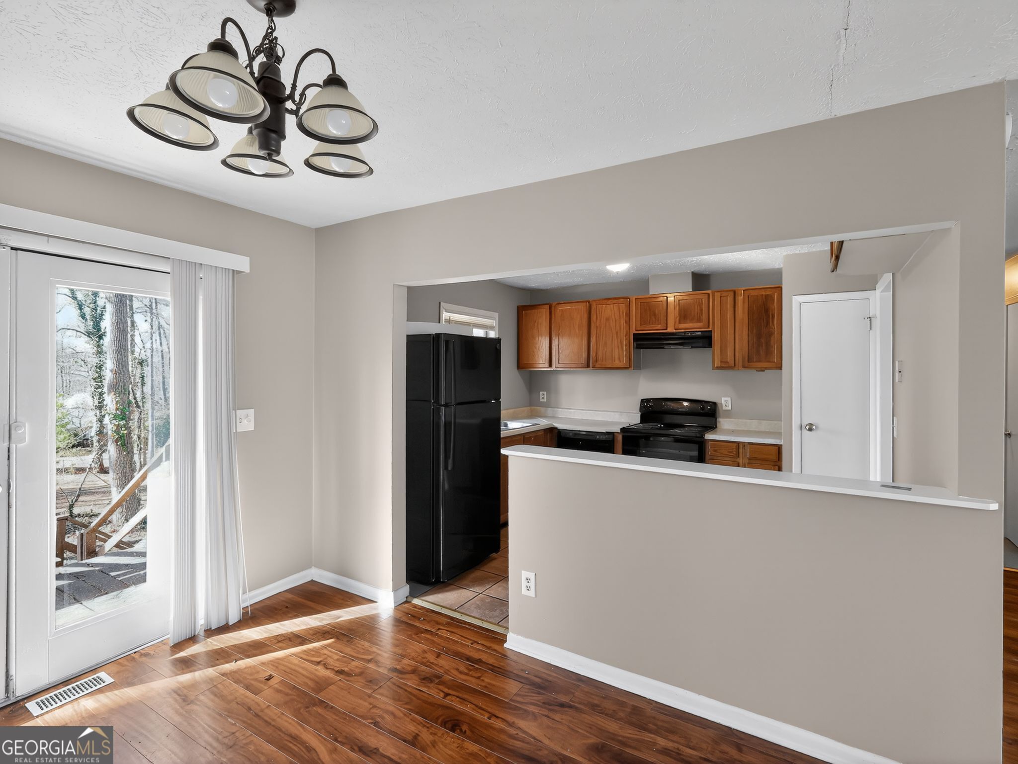 1439 Walnut Ridge Way Stone Mountain, GA 30083 - Photo 13 of 33