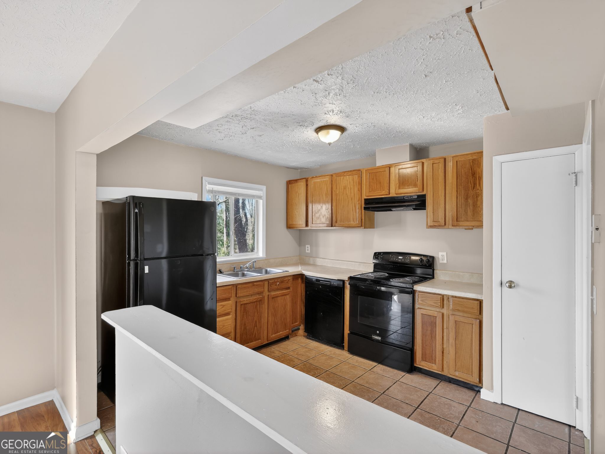 1439 Walnut Ridge Way Stone Mountain, GA 30083 - Photo 17 of 33