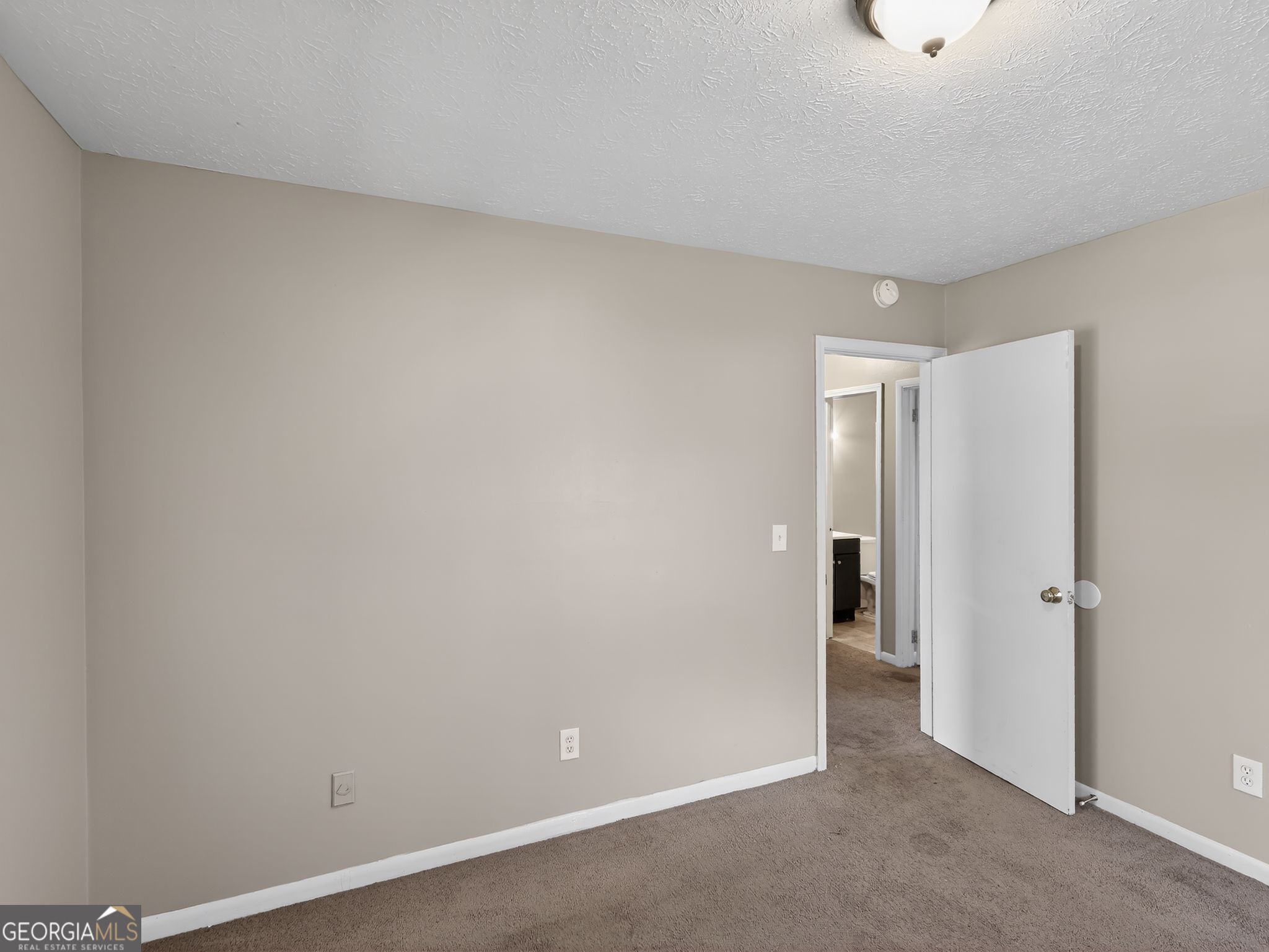 1439 Walnut Ridge Way Stone Mountain, GA 30083 - Photo 5 of 33