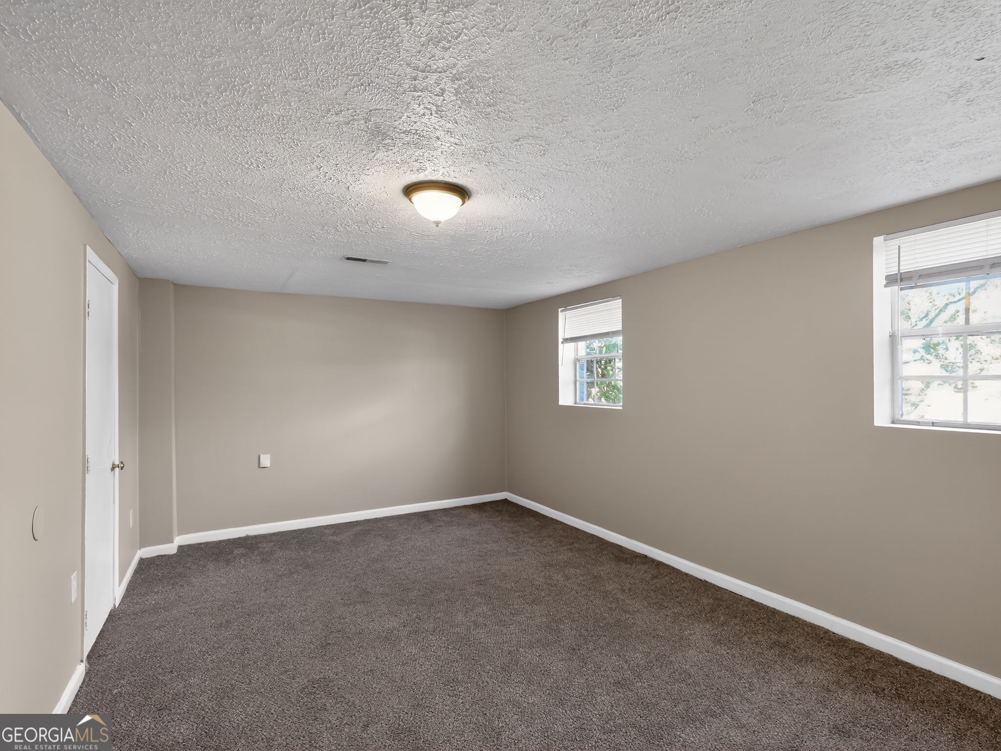 1439 Walnut Ridge Way Stone Mountain, GA 30083 - Photo 6 of 33