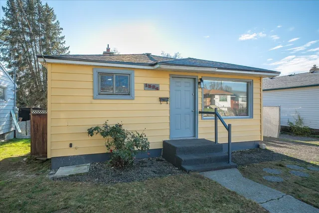 $284,000 | 1524 East Walton Avenue, Spokane, WA 99207