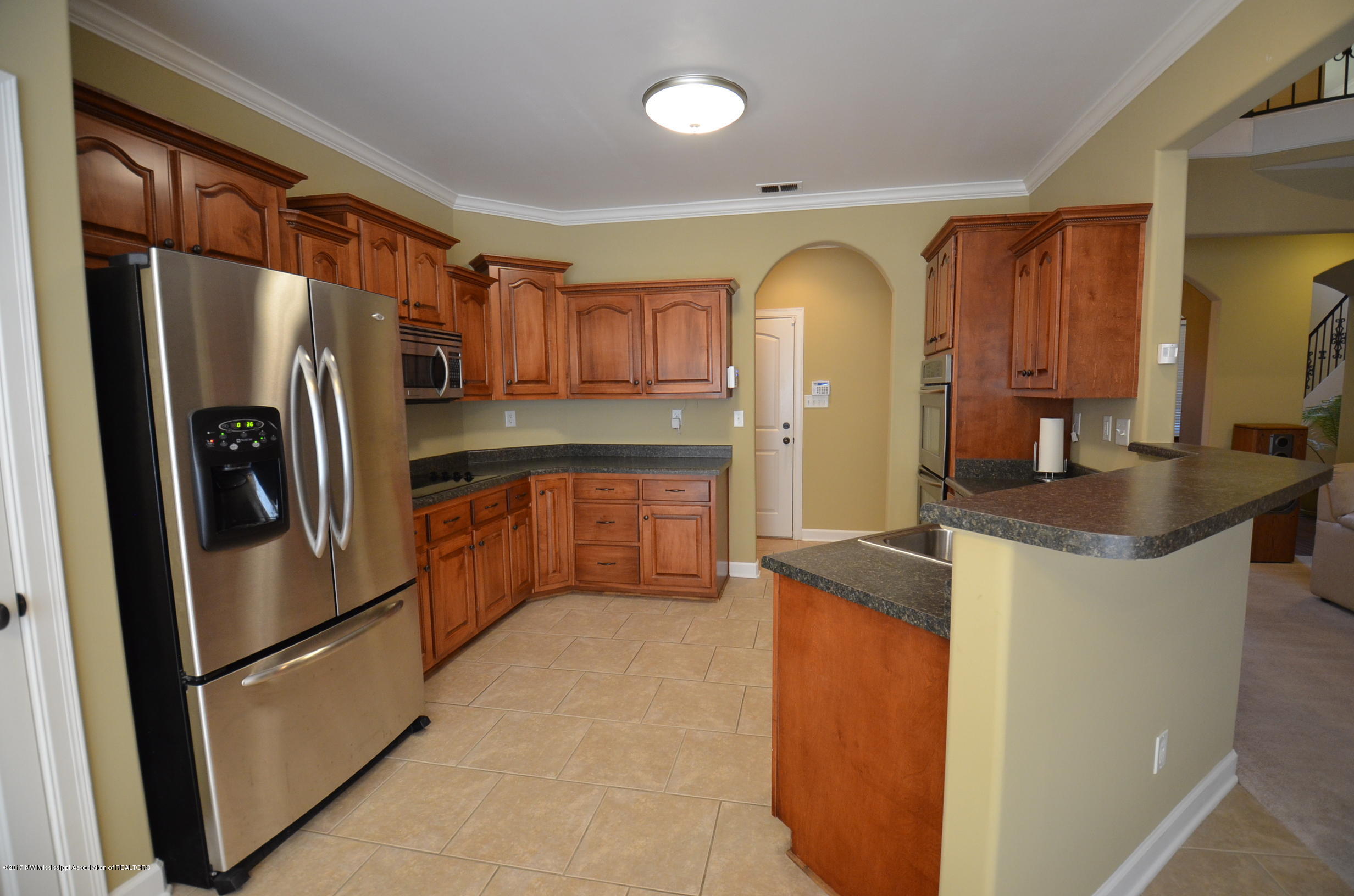 1664 Southern Rdg Trail Olive Branch, MS 38654 - Photo 11 of 30 Kitchen1
