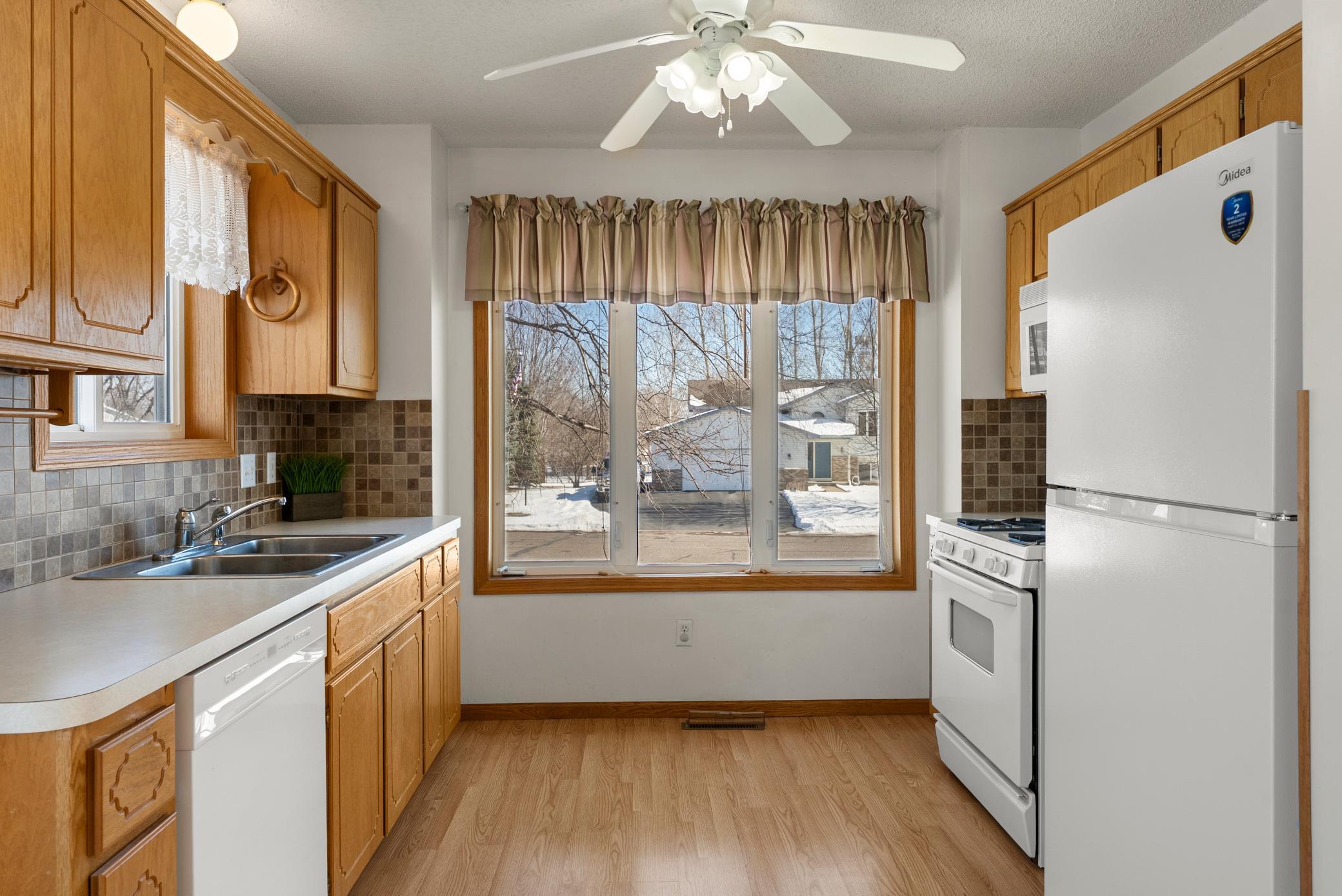 766 Joe's Lake Road Cambridge, MN 55008 - Photo 10 of 46