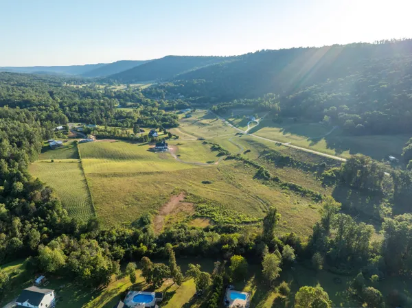 $208,980 | 0 Back Valley Road, Trenton, GA 30752