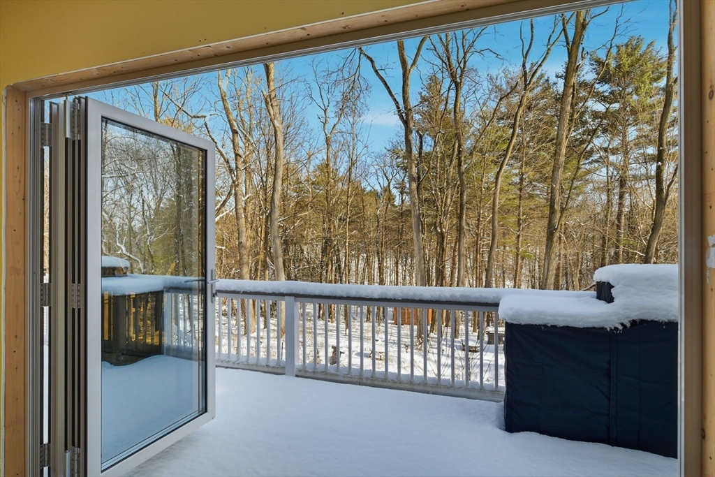 42 Clark Street Northampton, MA 01062 - Photo 14 of 42