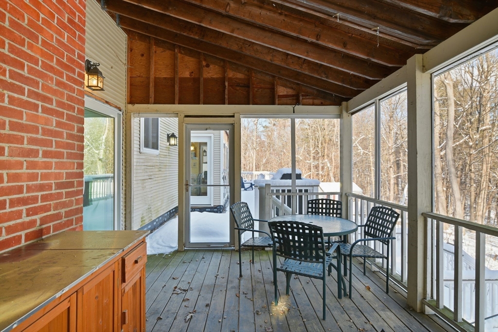 42 Clark Street Northampton, MA 01062 - Photo 26 of 42