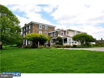 975 Delchester Road Newtown Square, PA 19073 - Photo 3 of 10