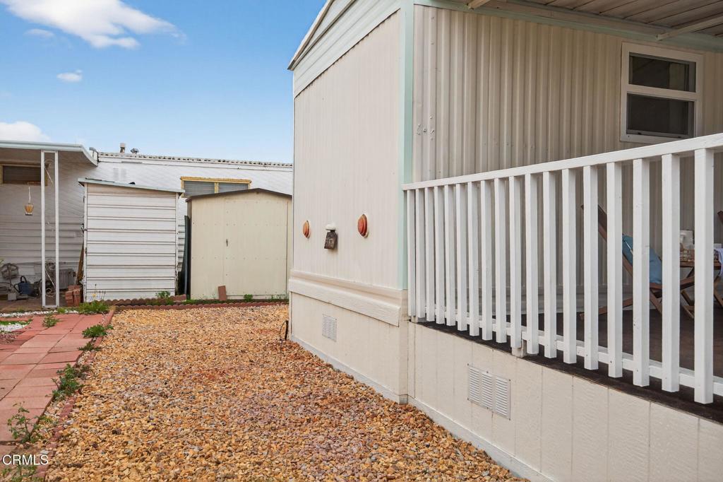 4032 Mockingbird Lane, Unit 4032 Oxnard, CA 93033 - Photo 29 of 36 a view of a garage