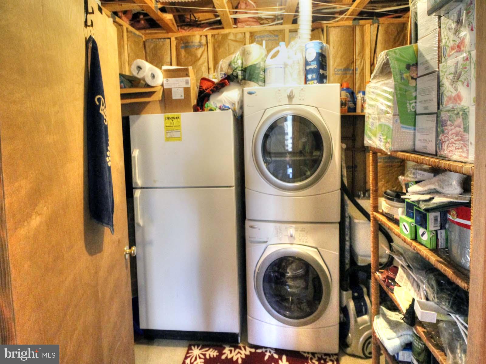 51 Forrest Street Basye, VA 22810 - Photo 27 of 27 a utility room with dryer and washer