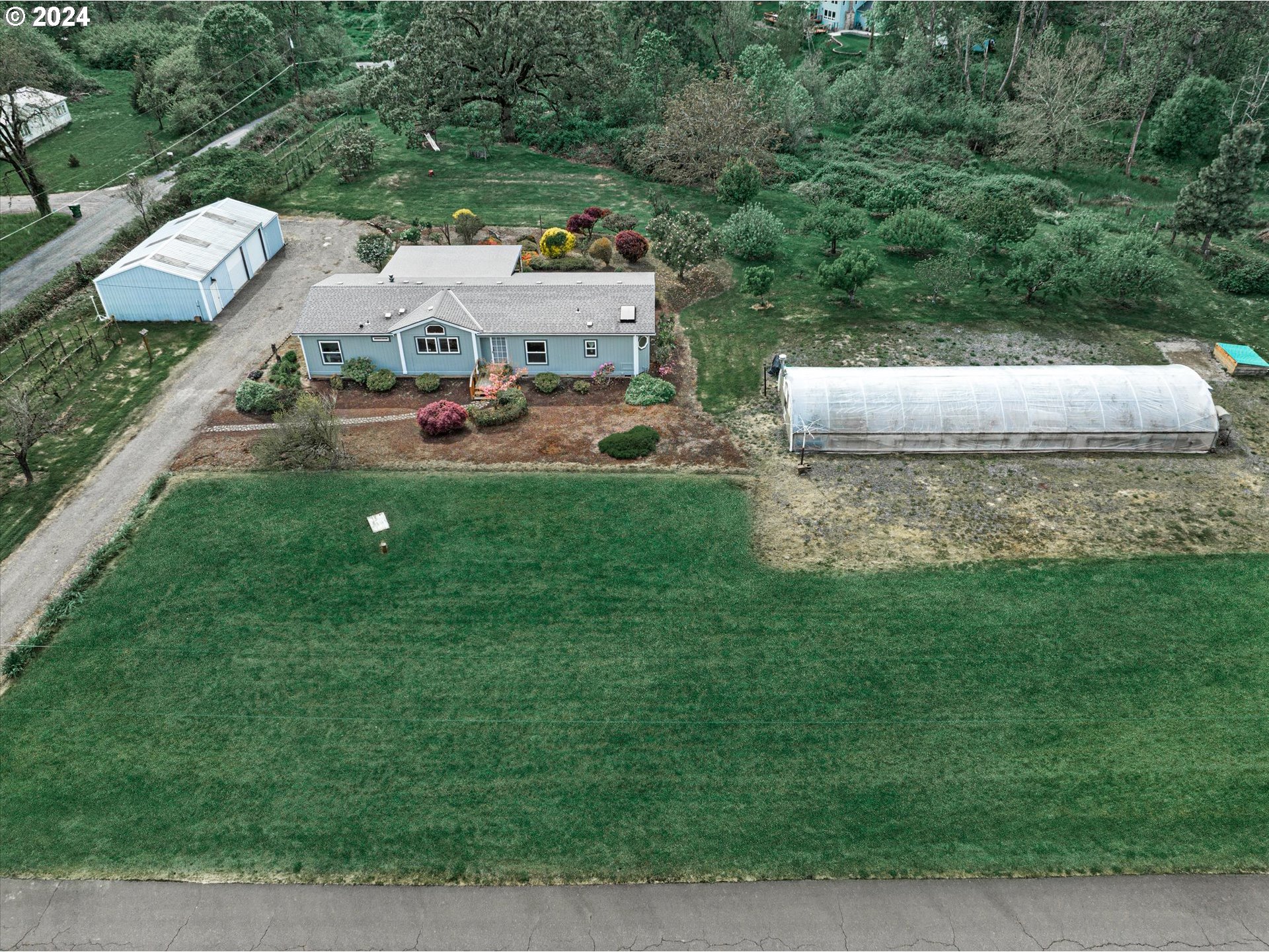 30120 Northeast Benjamin Road Newberg, OR 97132 - Photo 1 of 43 Gallery Image 1