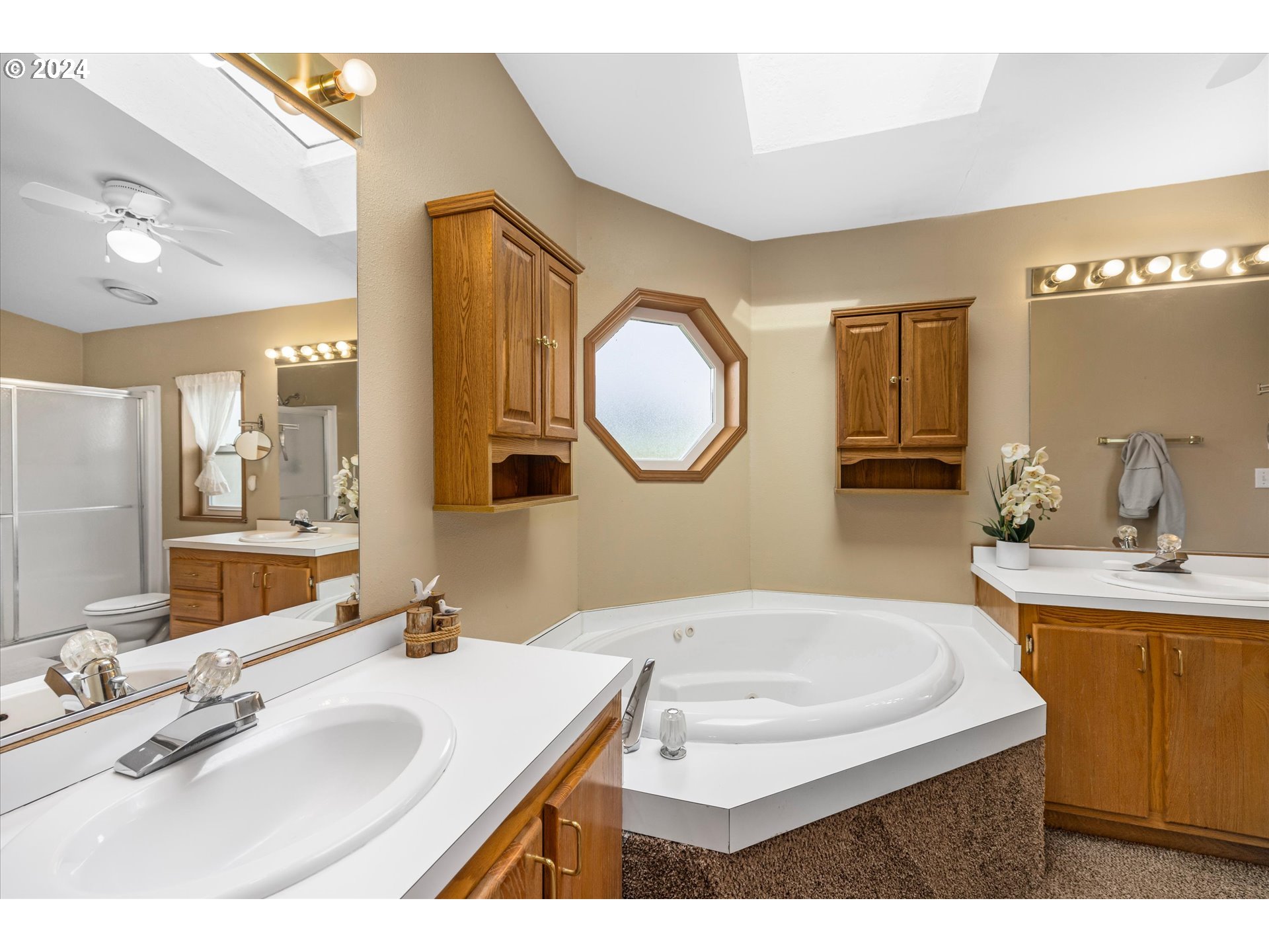 30120 Northeast Benjamin Road Newberg, OR 97132 - Photo 15 of 43 Gallery Image 15