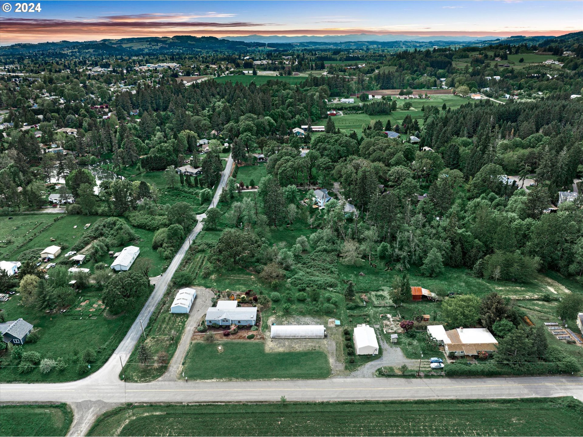 30120 Northeast Benjamin Road Newberg, OR 97132 - Photo 38 of 43 Gallery Image 38