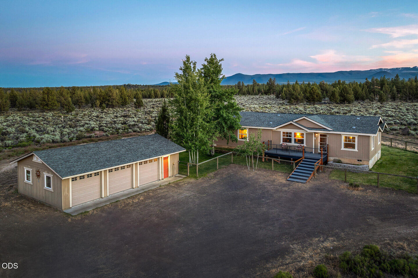 67183 Harrington Loop Road Bend, OR 97703 - Photo 34 of 68