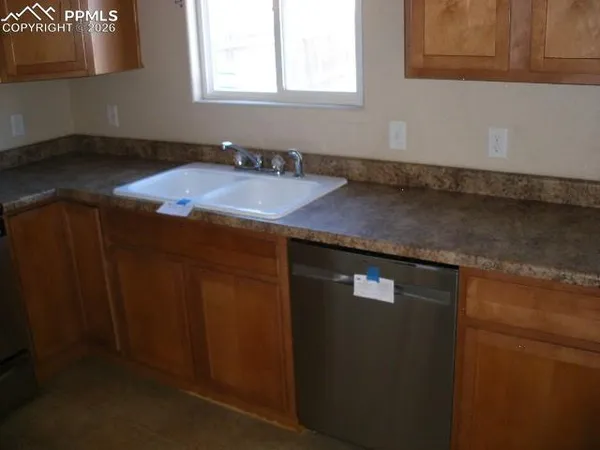 $300,000 | 5125 Goldking Road, Pueblo, CO 81008