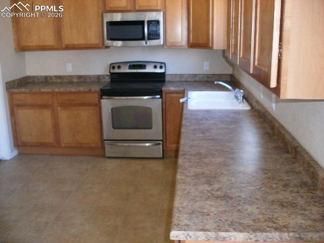 5125 Goldking Road Pueblo, CO 81008 - Photo 19 of 47
