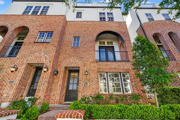 $3,200 | 705 Delano Street, Houston, TX 77003