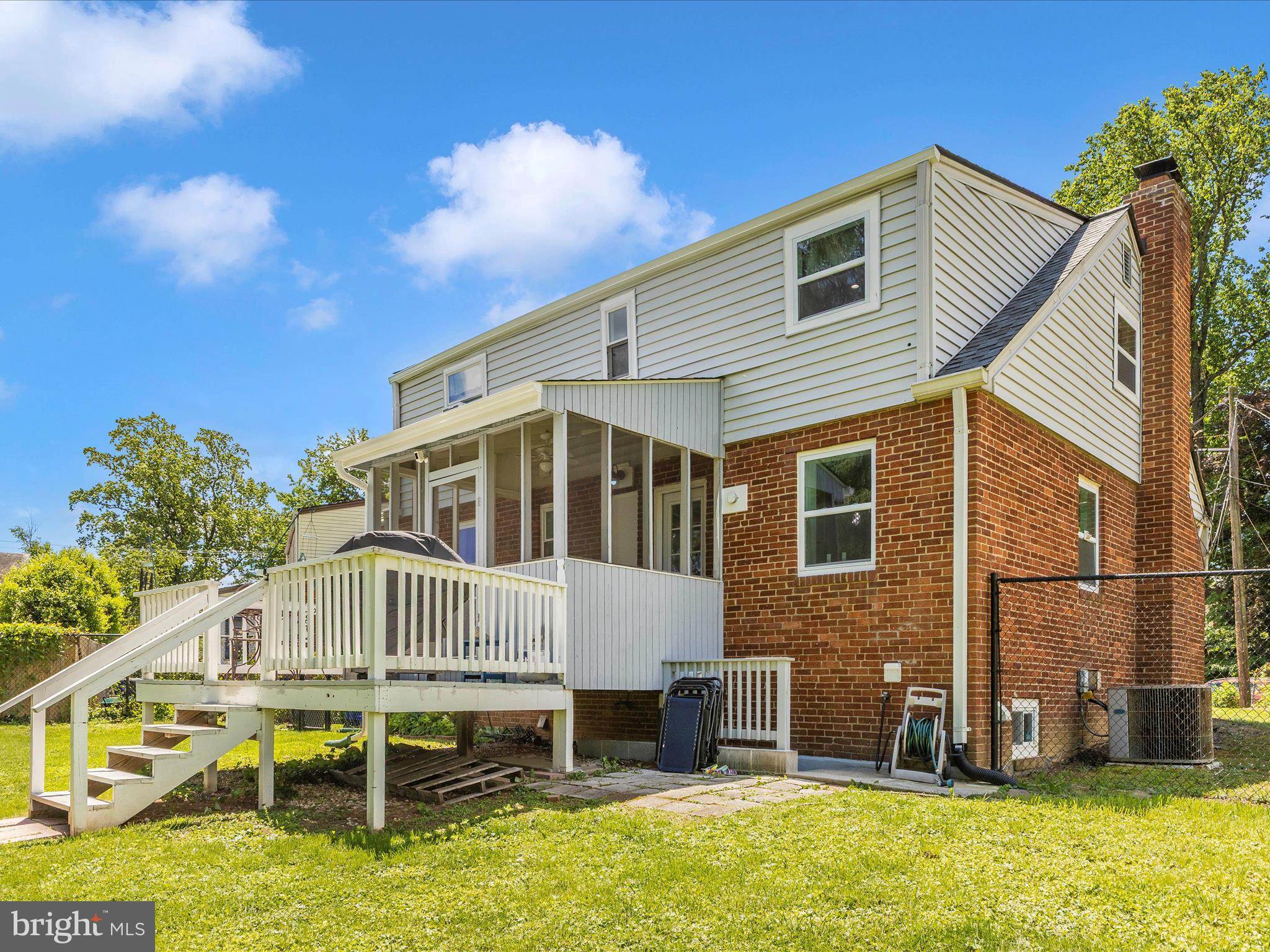 507 Kerwin Court Silver Spring, MD 20901 - Photo 43 of 51 a front view of house with yard and entertaining space