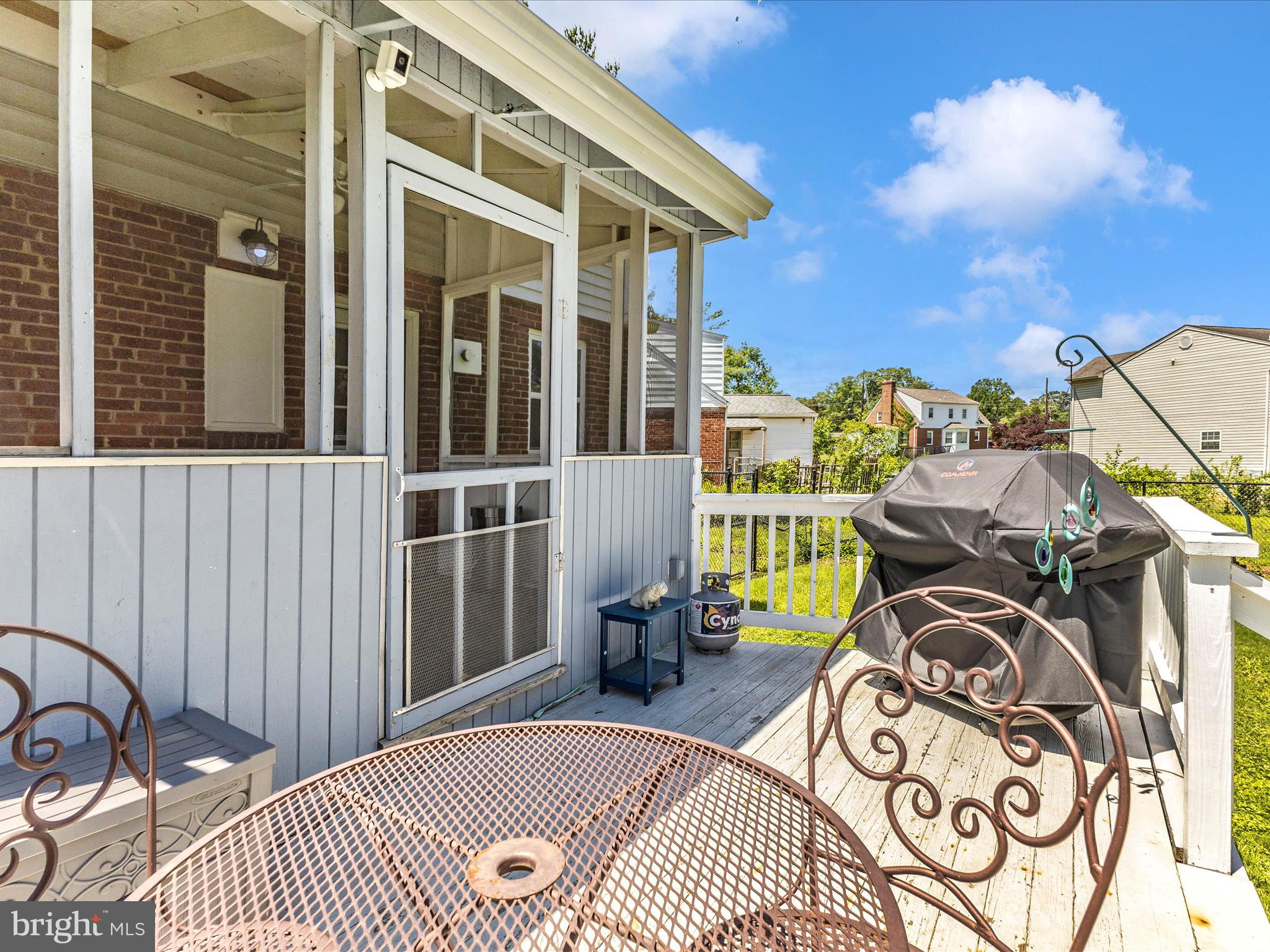 507 Kerwin Court Silver Spring, MD 20901 - Photo 50 of 51 a view of a balcony with chairs