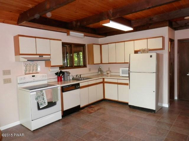 2651 Boulder Road Lake Ariel, PA 18436 - Photo 12 of 86