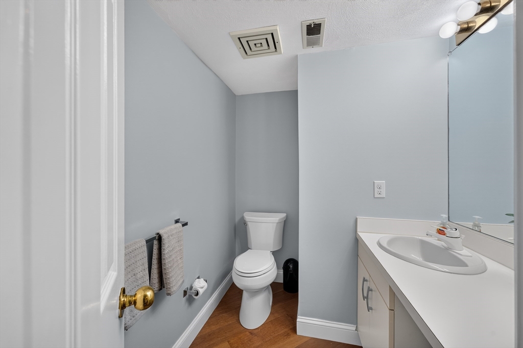 7 Canvasback Way, Unit 7 Walpole, MA 02081 - Photo 15 of 36 Gallery Image 15