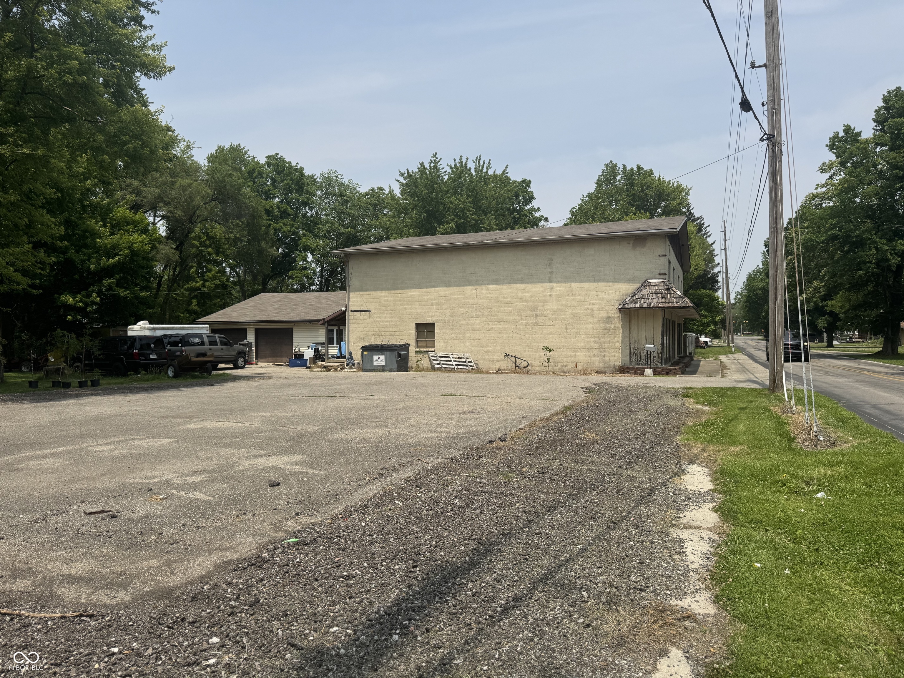 909 Nursery Road Anderson, IN 46012 - Photo 19 of 20