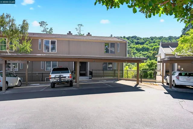 a car parked in front of a building