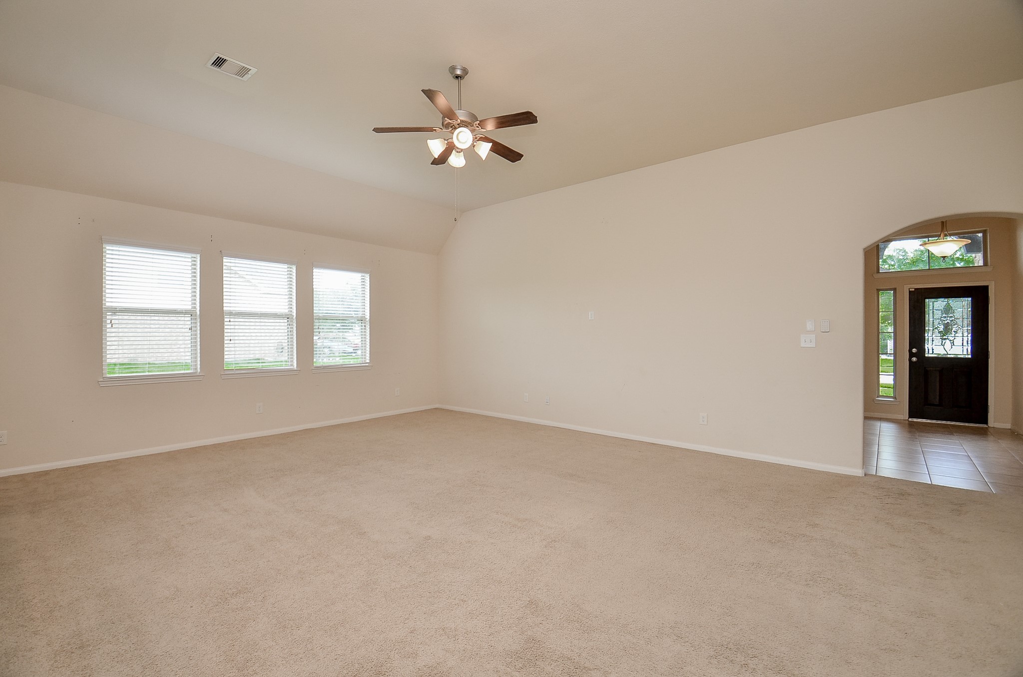 2227 Leonetti Lane Rosenberg, TX 77471 - Photo 21 of 47 Living area