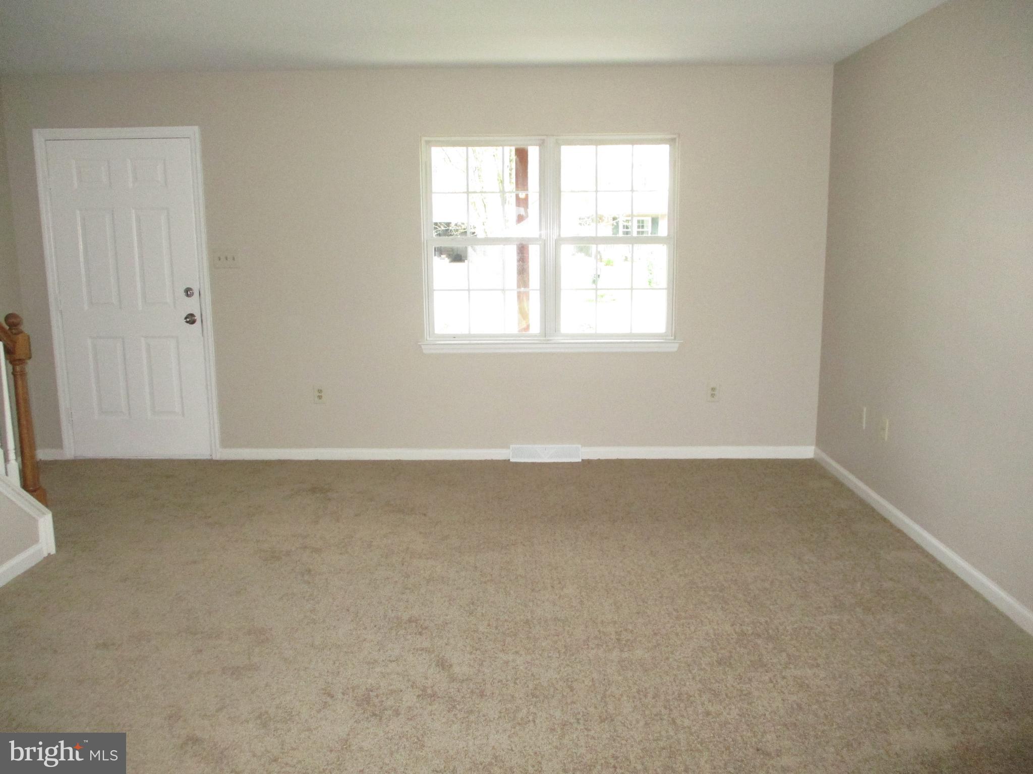 291 North View Road Fleetwood, PA 19522 - Photo 3 of 16 Gallery Image 3