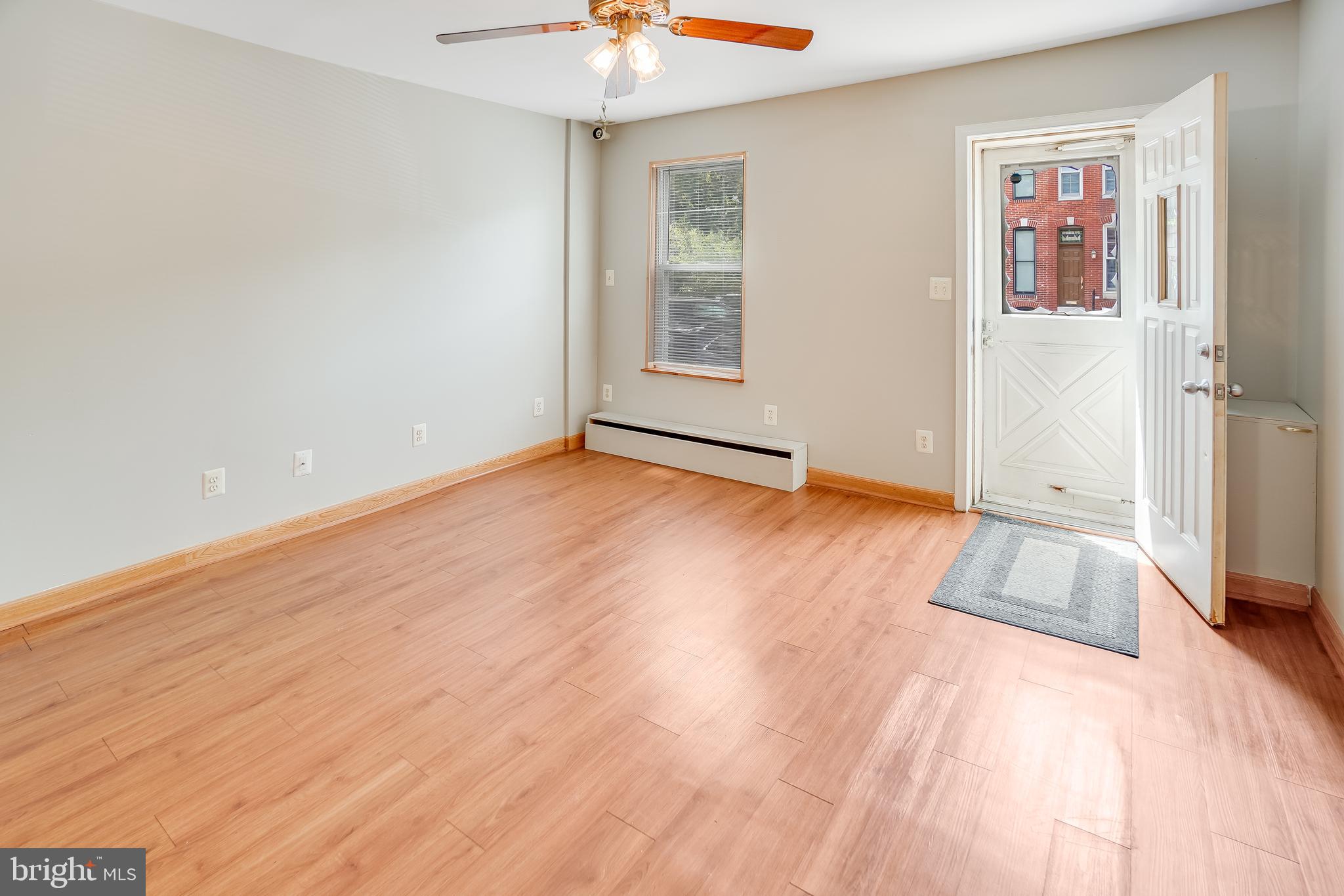 3006 Elliott Street Baltimore, MD 21224 - Photo 2 of 22 Living Room