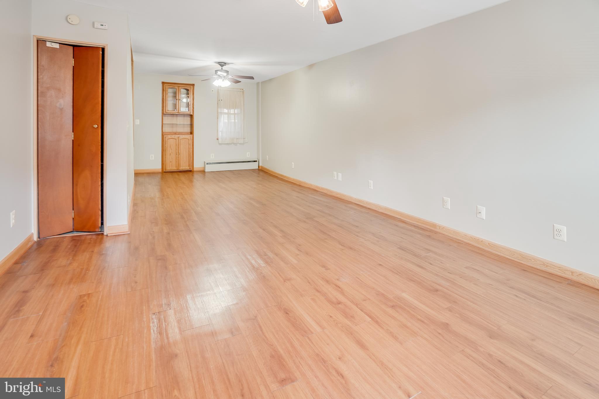 3006 Elliott Street Baltimore, MD 21224 - Photo 4 of 22 Living / Dining Combo