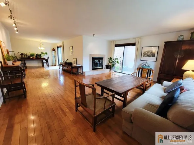 $3,500 | 41 Ardsley Court, East Brunswick, NJ 08816