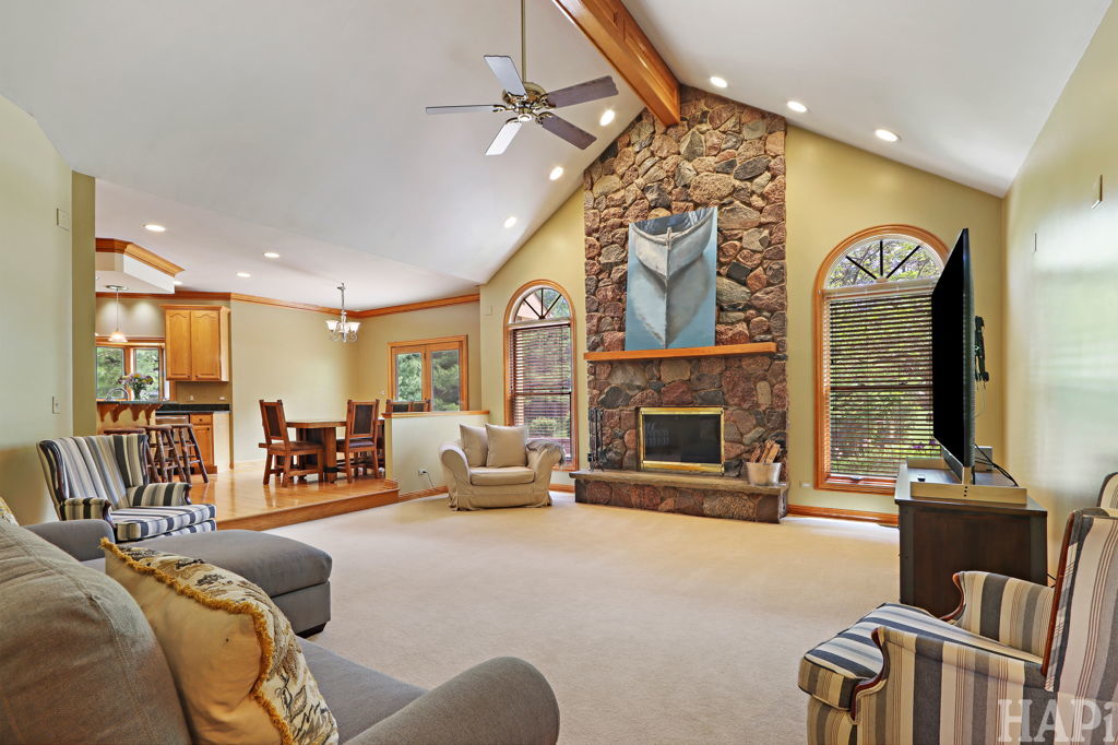 23925 West Grass Lake Road Antioch, IL 60002 - Photo 4 of 23