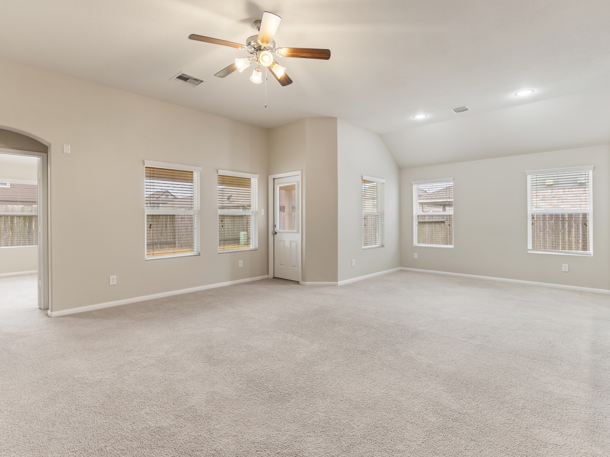 2926 Country Clearing Lane Rosenberg, TX 77471 - Photo 15 of 38