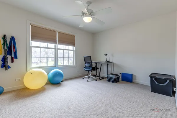$899,000 | 231 Cater Lane, Libertyville, IL 60048