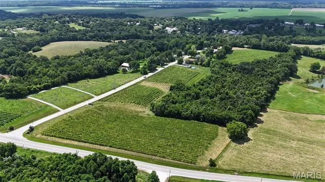 $625,000 | 0 21.03 Acres Highway, Augusta, MO 63332