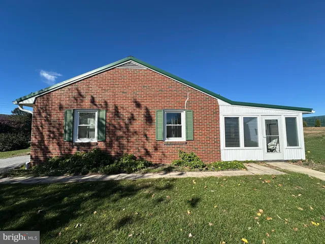 $309,000 | 12485 Buchanan Trail West, Mercersburg, PA 17236