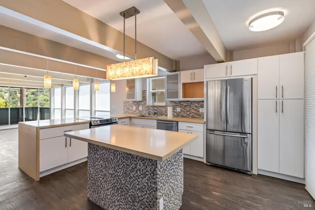 $775,000 | 320 VÃa Casitas, Unit 109, Greenbrae, CA 94904