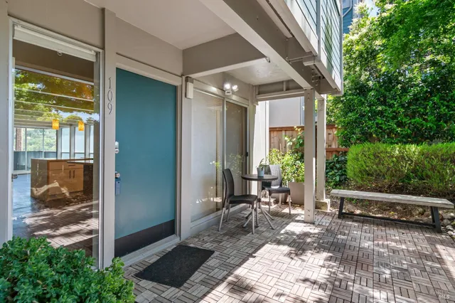 $775,000 | 320 VÃa Casitas, Unit 109, Greenbrae, CA 94904