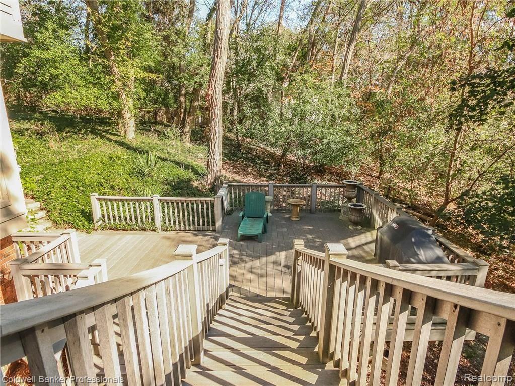 20600 Beck Road Northville, MI 48167 - Photo 63 of 77 063-Deck-4942123-medium4x3.jpg