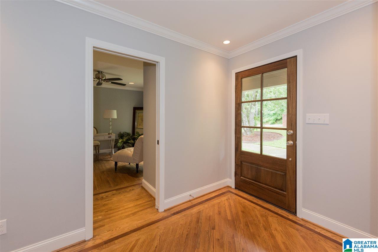 1525 Wellington View Road Birmingham, AL 35209 - Photo 4 of 50
