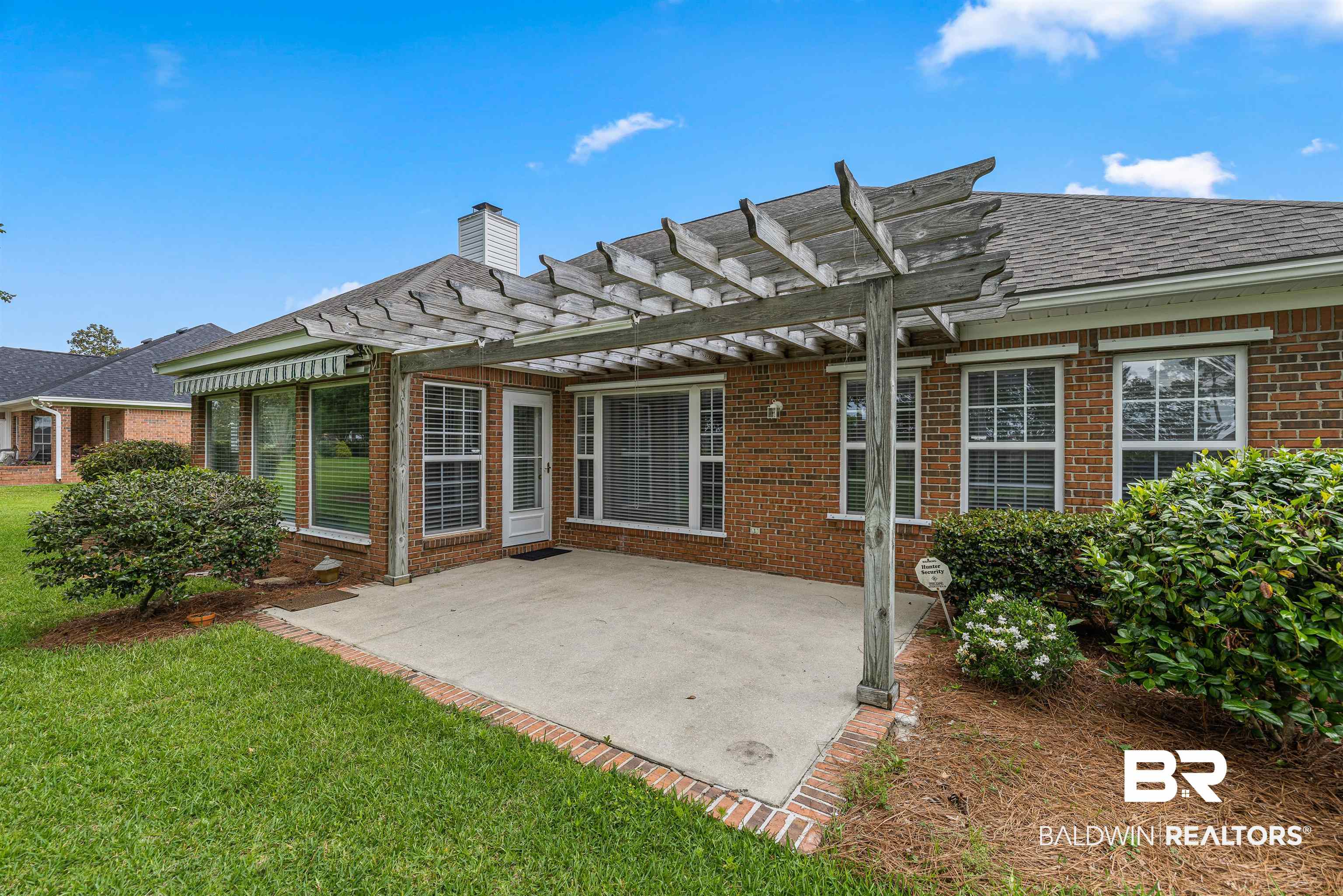 105 Par Circle Fairhope, AL 36532 - Photo 26 of 30 Pergola