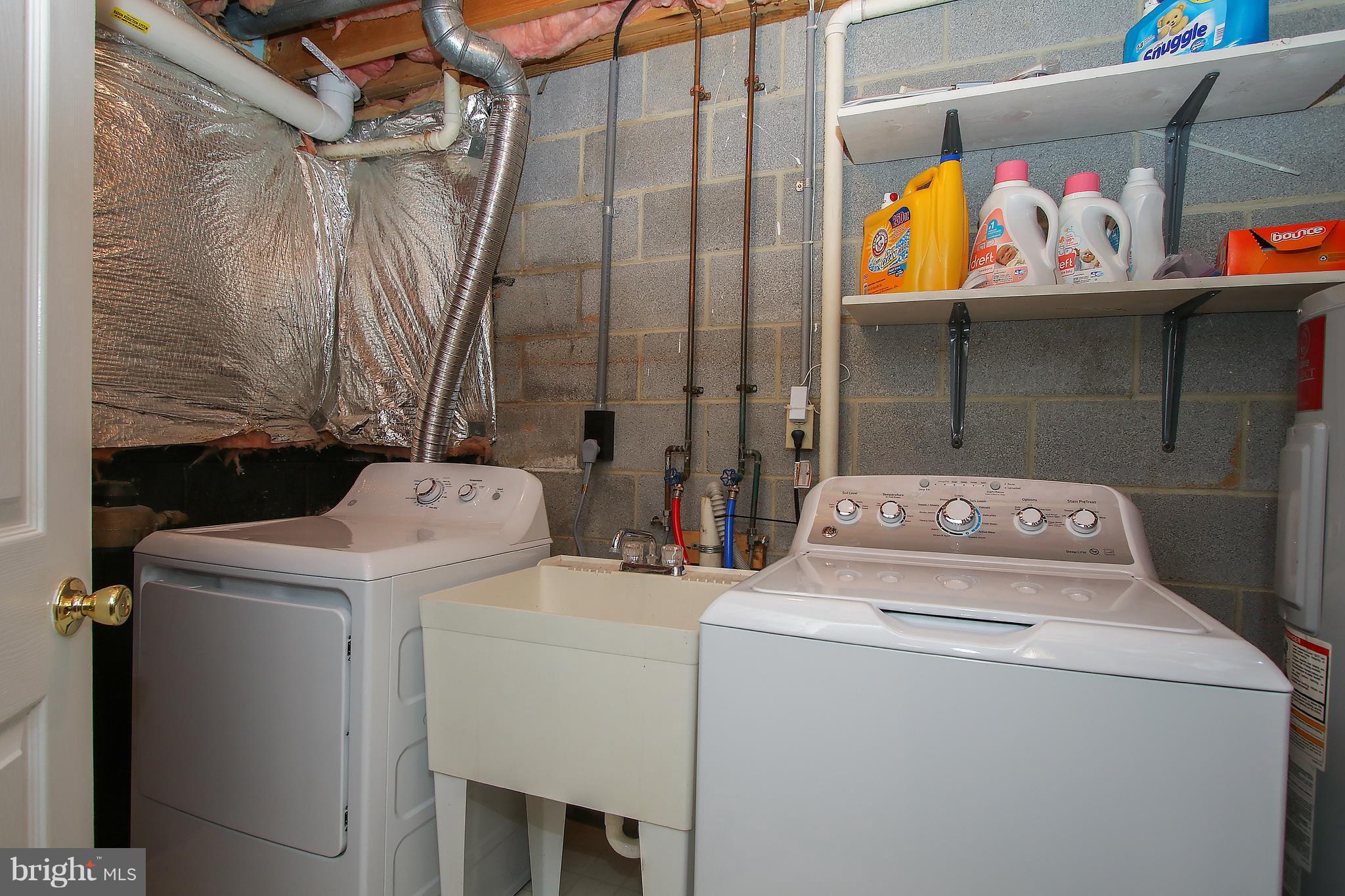 2229 Wetherburne Way Frederick, MD 21702 - Photo 26 of 30 Laundry Room