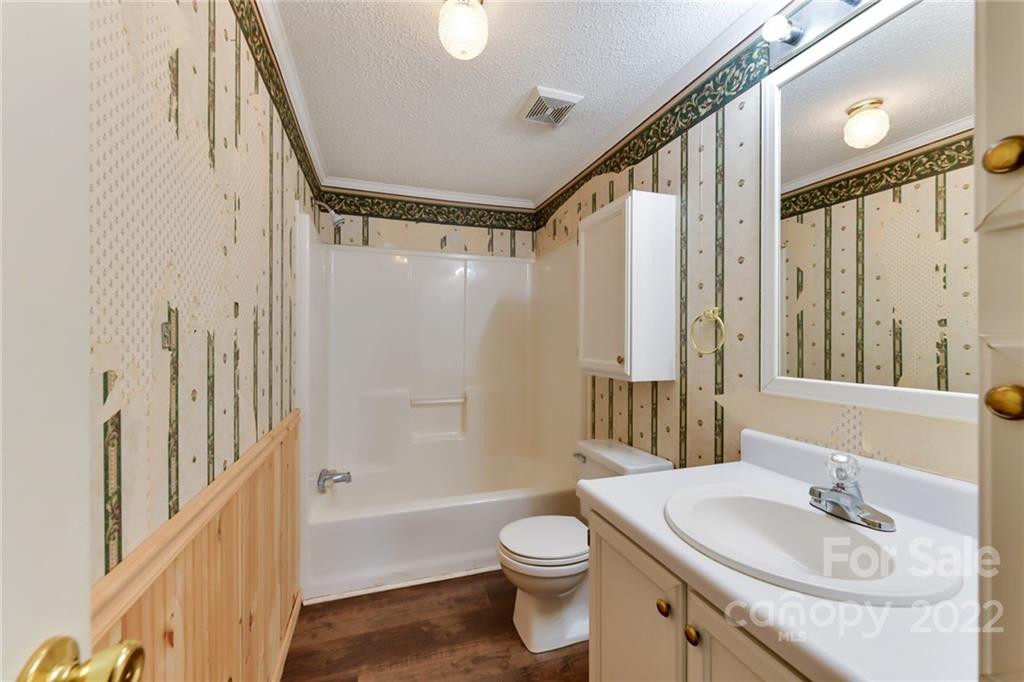 198 Pete's Pond Road Kannapolis, NC 28081 - Photo 20 of 32 Gallery Image 20