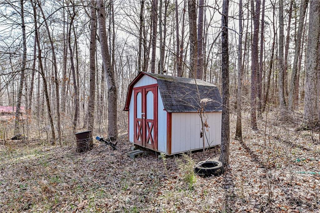 198 Pete's Pond Road Kannapolis, NC 28081 - Photo 27 of 32 Gallery Image 27