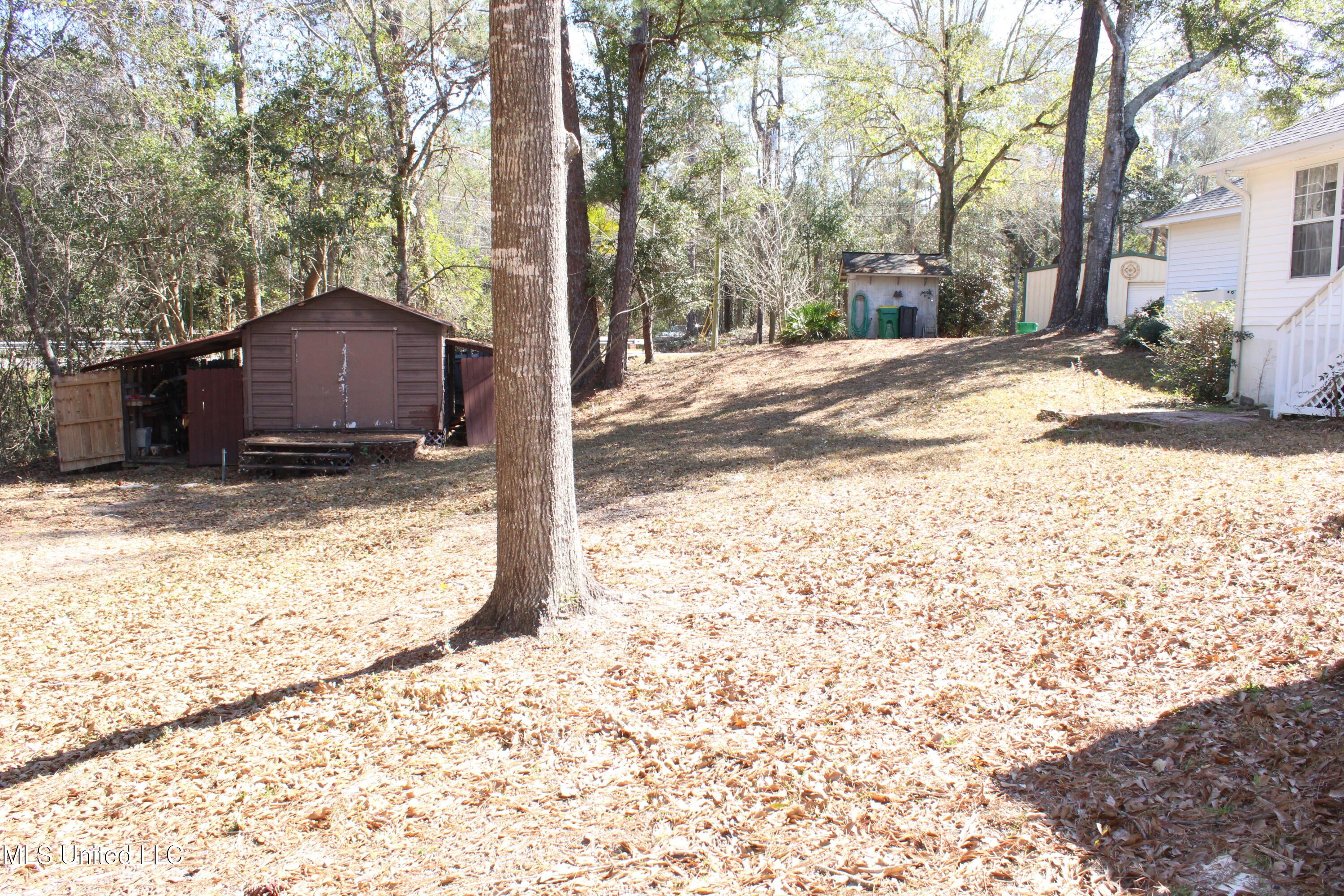 9300 Ridgeview Drive Ocean Springs, MS 39564 - Photo 22 of 54 IMG_6898