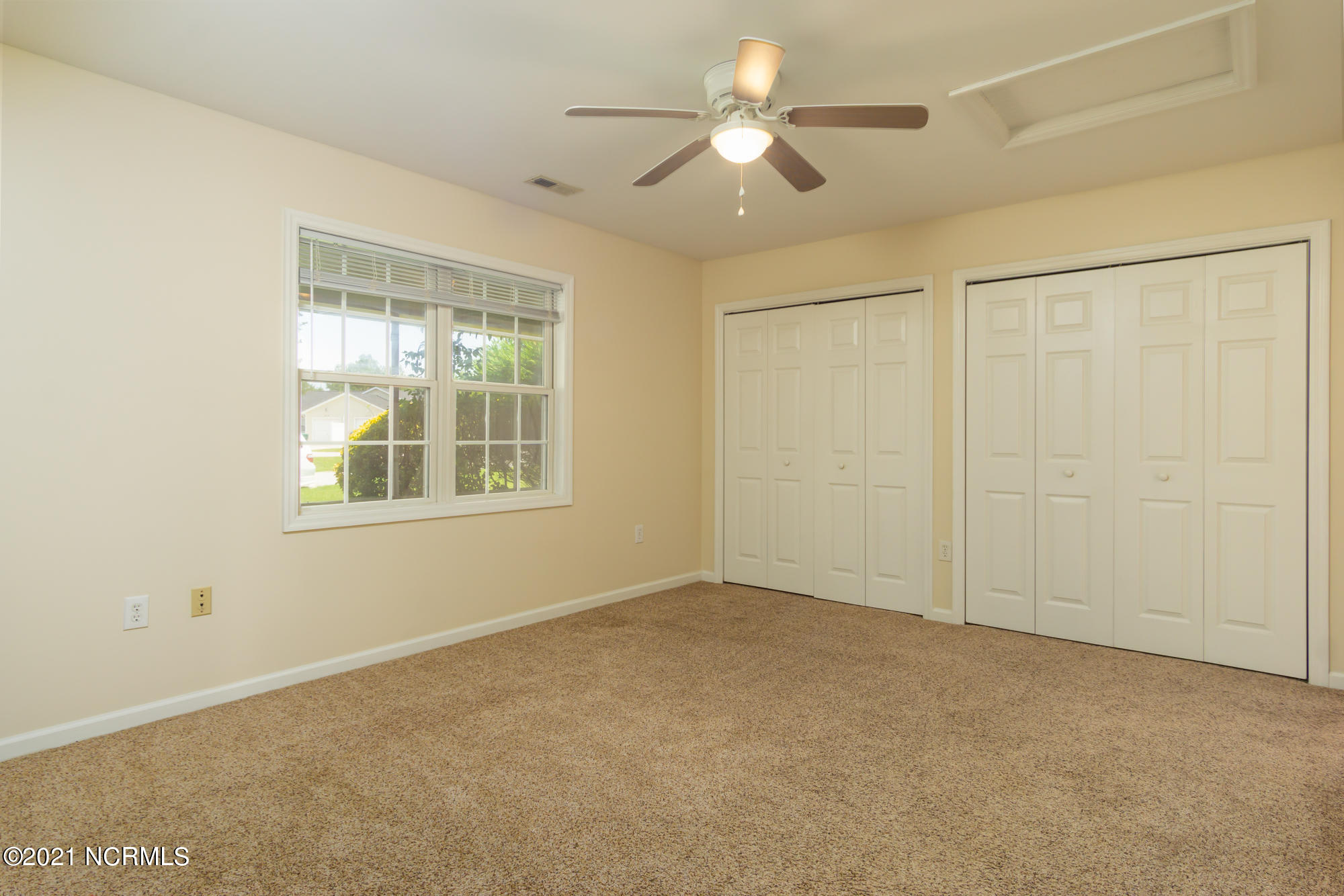 121 Charlton Road Hubert, NC 28539 - Photo 4 of 26 First Bedroom