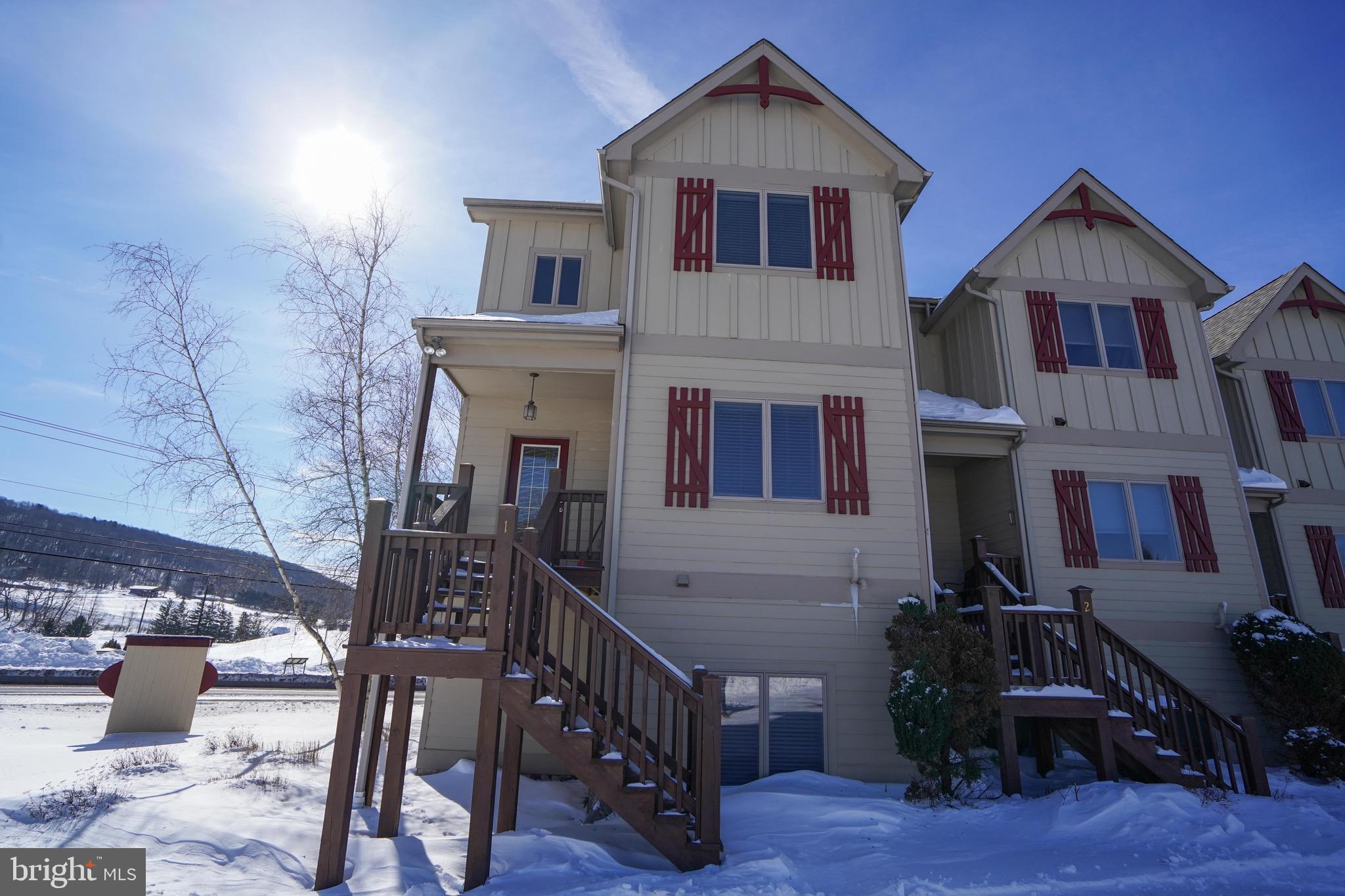 267 Mosser Road, Unit 1 McHenry, MD 21541 - Photo 3 of 54